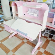 Bàn Học Sinh Chống Gù S06 Màu Hồng   Bàn Học Sinh Chống Gù S06 Màu Hồng