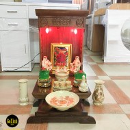 Ban thần tài hiện đại gỗ sồi màu óc chó 48cm Ban thần tài hiện đại gỗ sồi màu óc chó 48cm